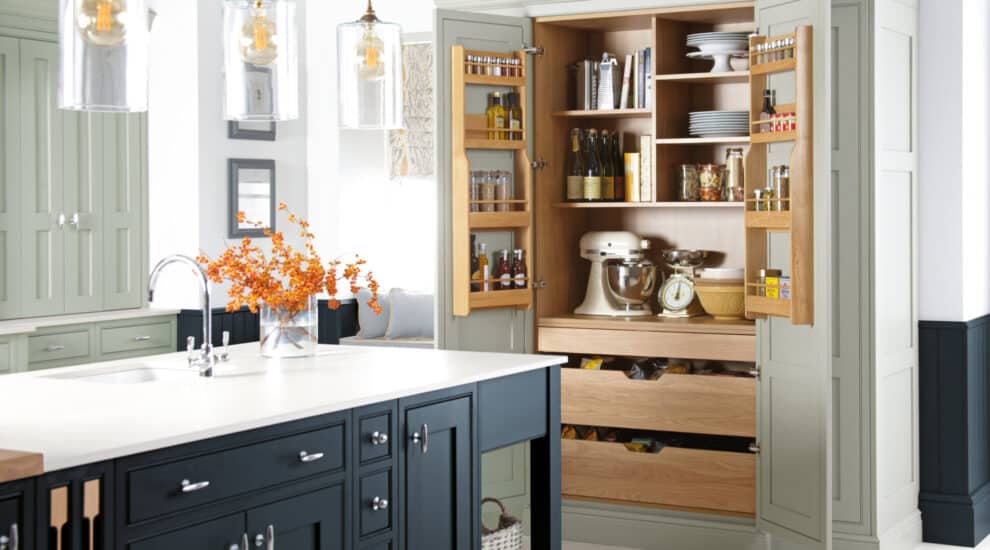 Shaker-Style In-Frame Kitchen with Beaded Frame in Space and Sea Salt