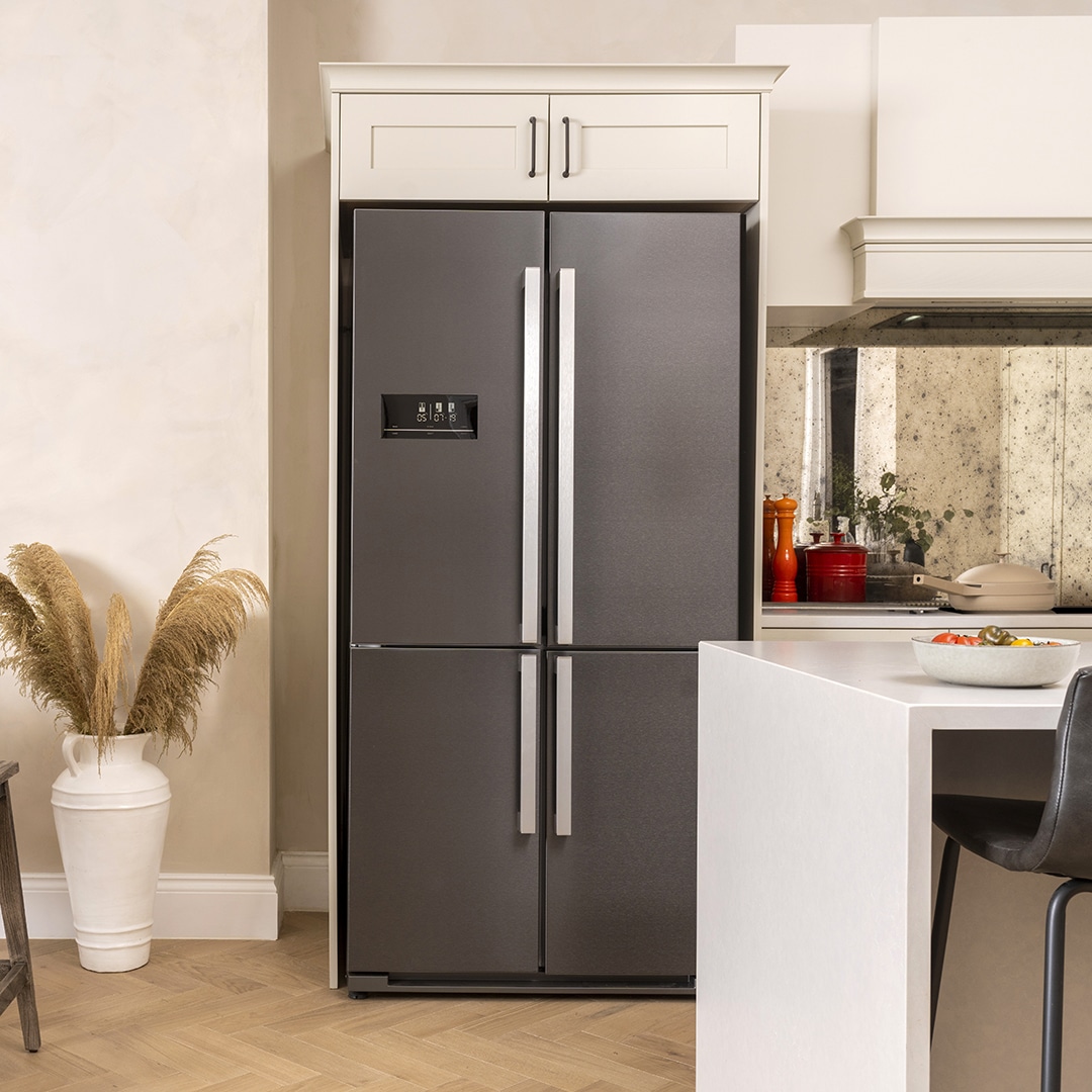 Freestanding Fridge Freezers